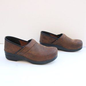 Dansko Brown Clogs size 40